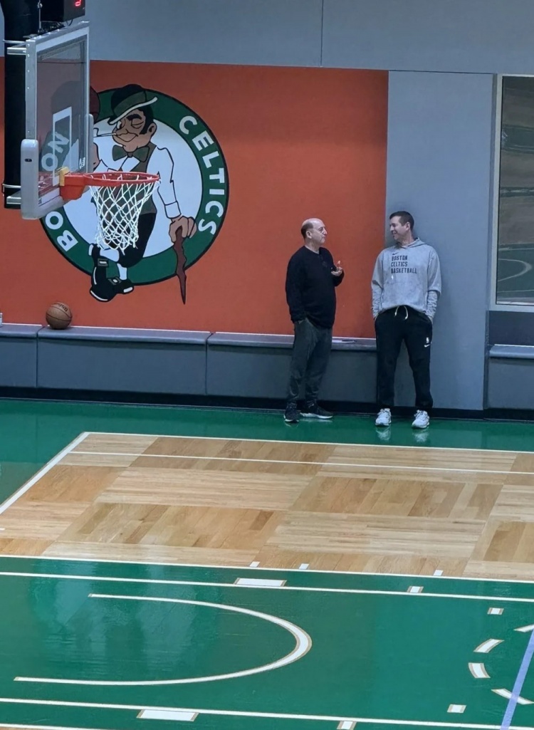 范甘迪：被ESPN解雇后成了空巢老人 感谢绿军给我一条救生圈