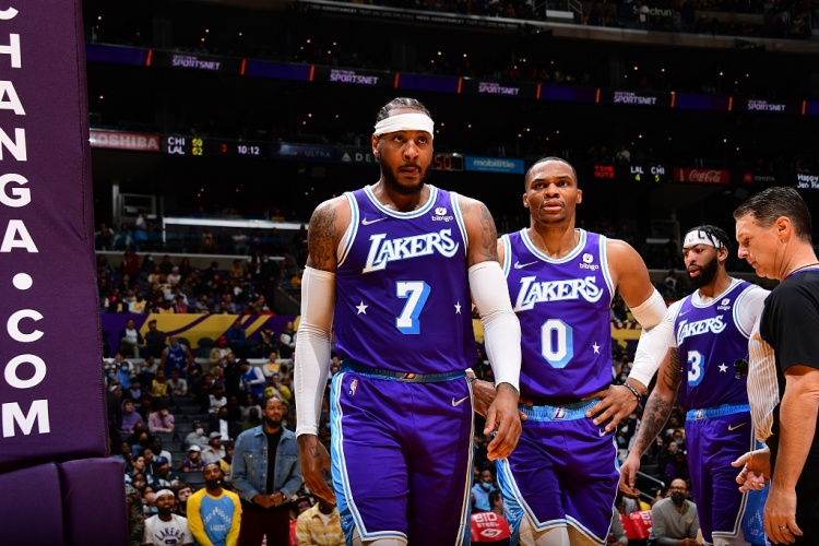 阿泰：季后赛让我想起巅峰威少&甜瓜 但是时候让他们带着</p>
                </div>
                <ul class=